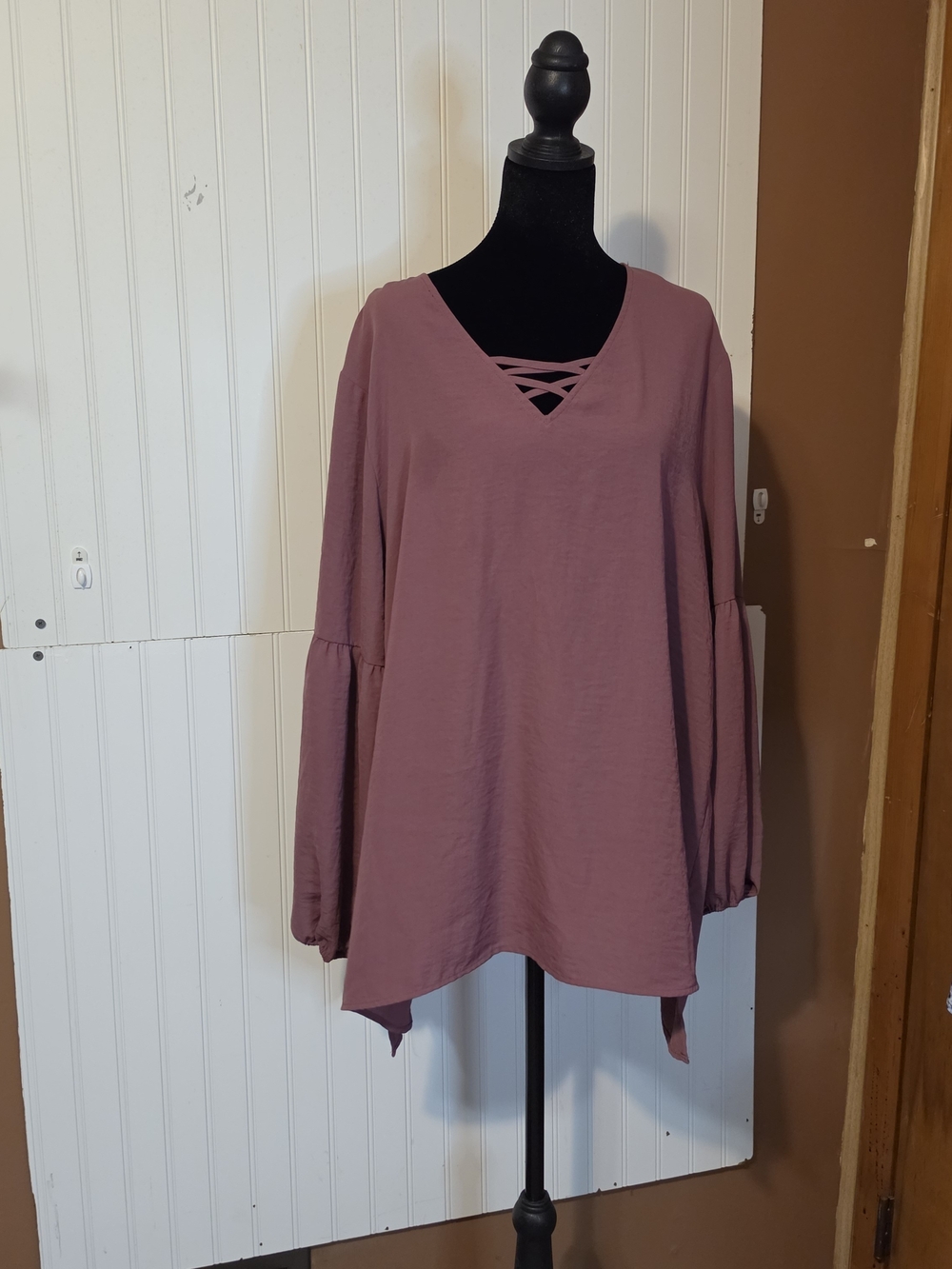 Maurices Women's Mauve Crisscross V-Neck Long Sleeve Top Sz Xxl